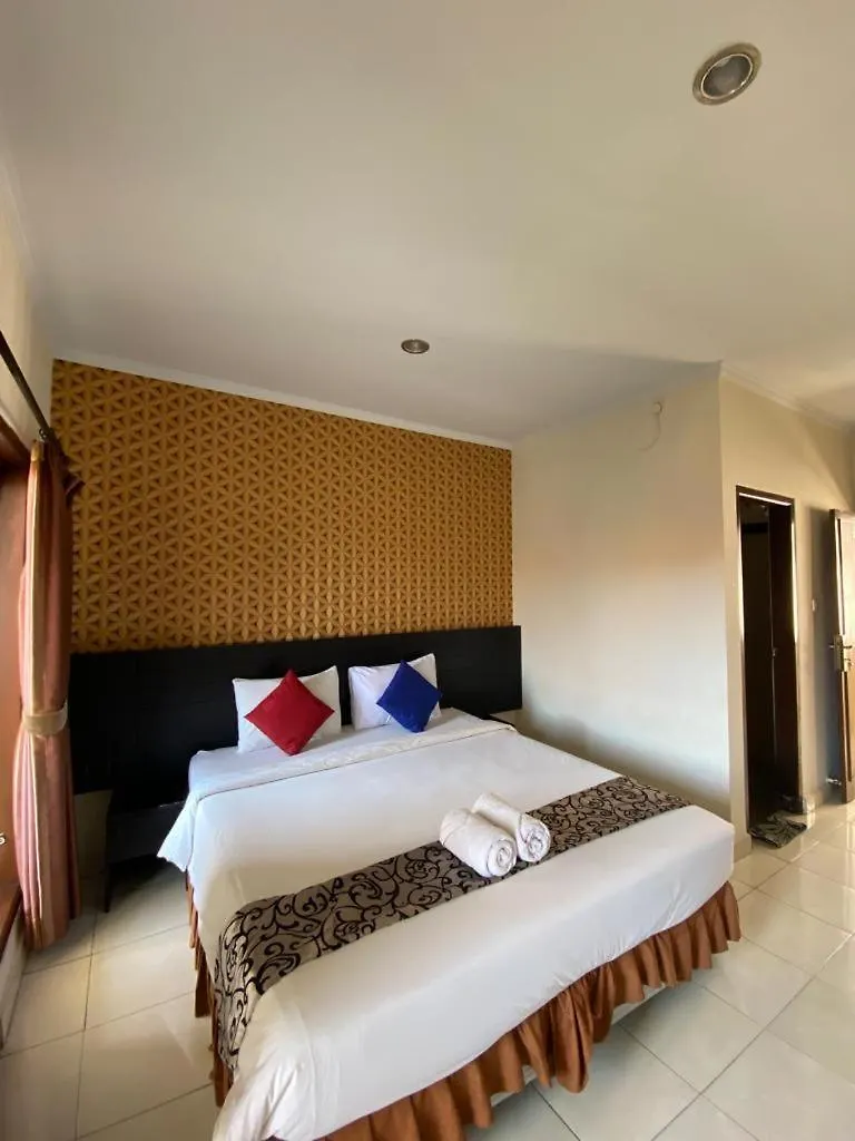 فندق Jesens Inn II كوتا