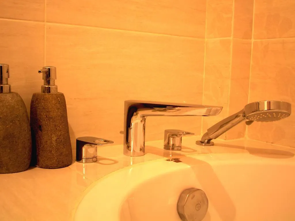 *** فندق Jesens Inn II كوتا إندونيسيا
