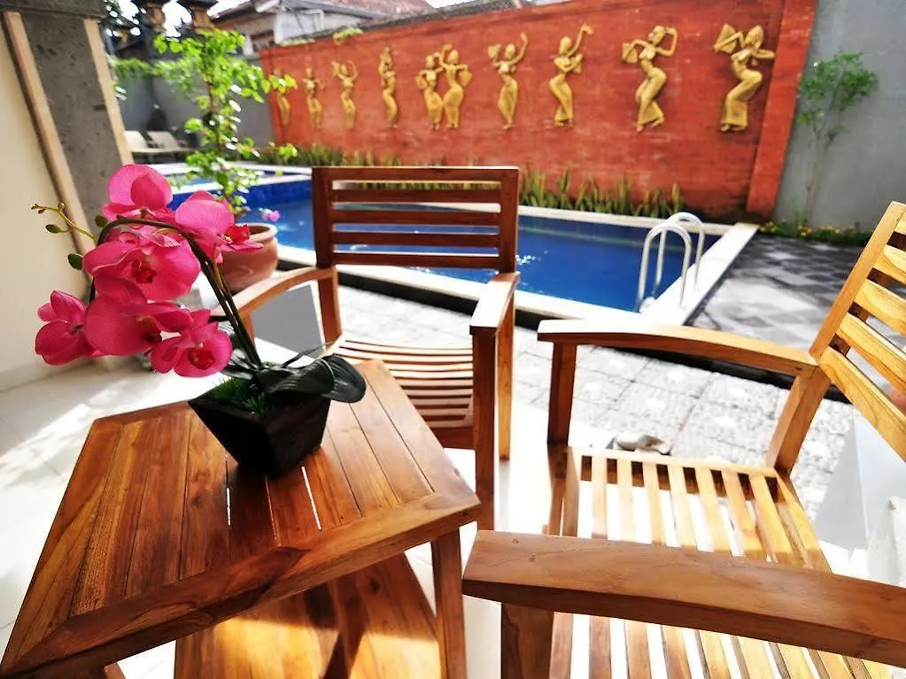 *** فندق Jesens Inn II كوتا إندونيسيا